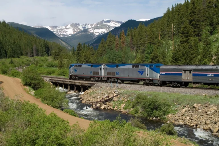 American Transcontinental Rail Journeys: The 2026 Definitive Guide
